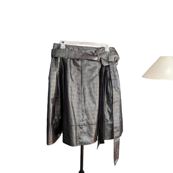 Express Design Studio Circle Skirt Black With Metallic Silver Dots Size 8 - Picture 2 of 10